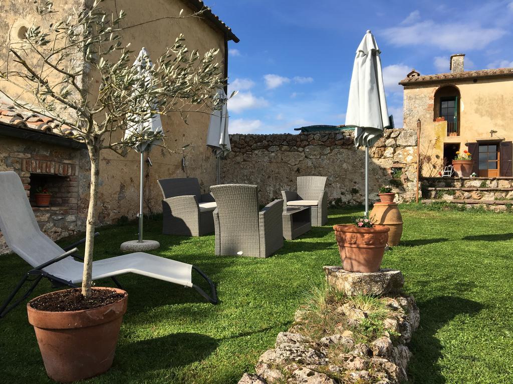 La Canonica Di San Michele Monteriggioni Εξωτερικό φωτογραφία