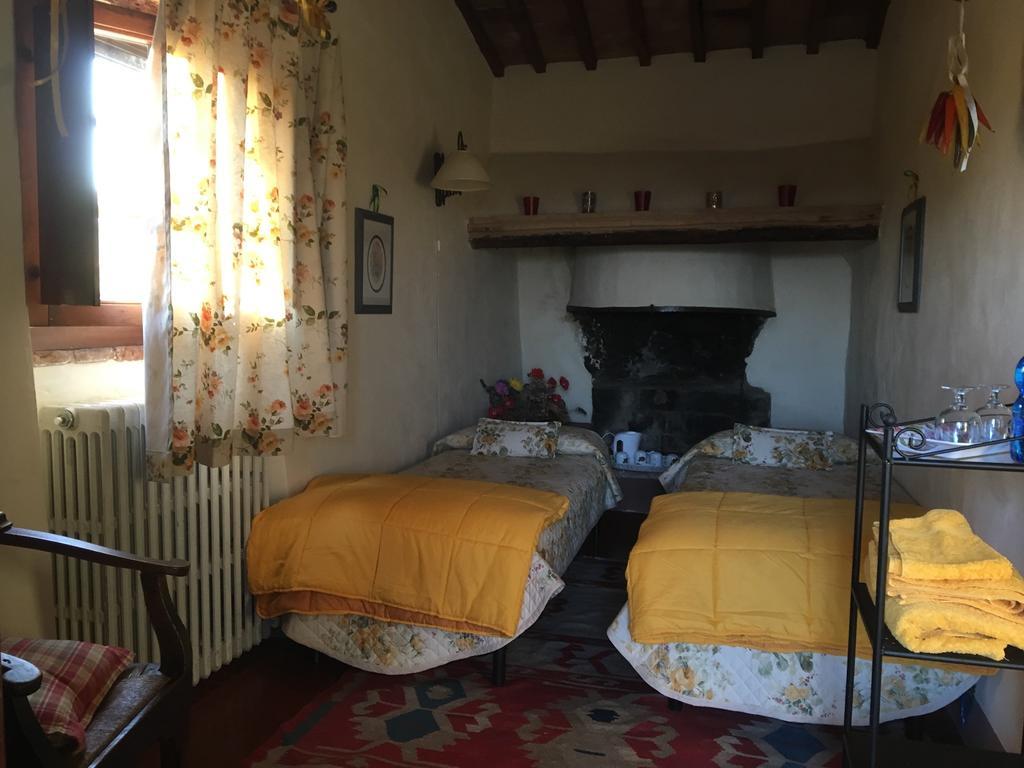 La Canonica Di San Michele Monteriggioni Εξωτερικό φωτογραφία