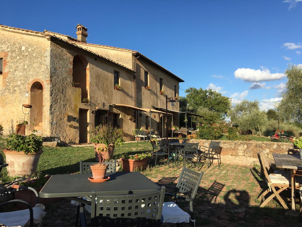 La Canonica Di San Michele Monteriggioni Εξωτερικό φωτογραφία