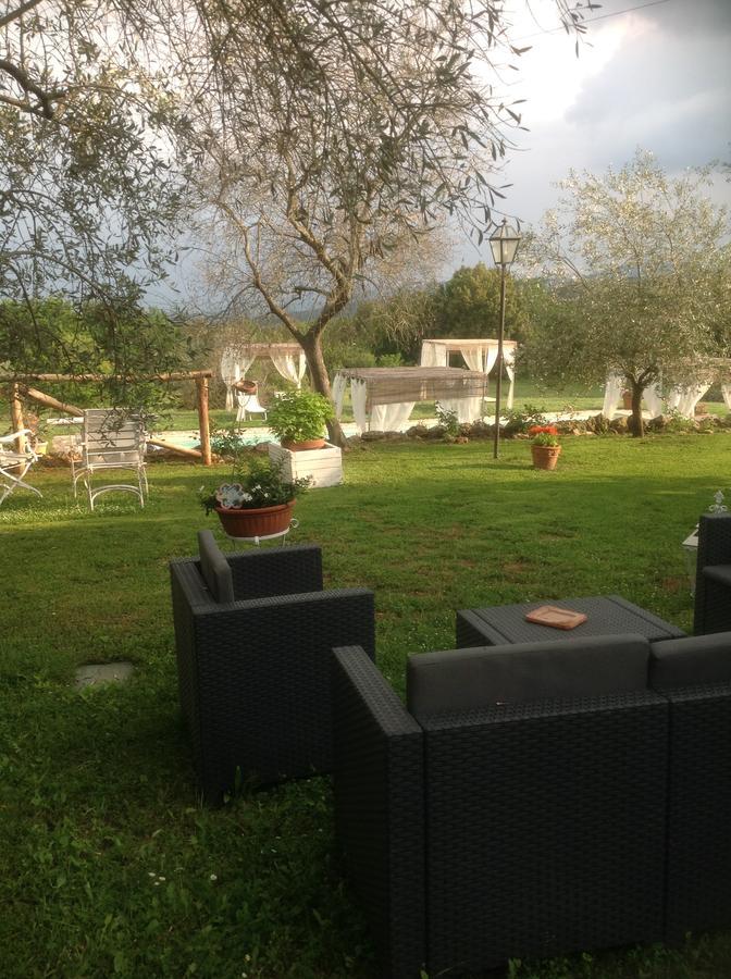 La Canonica Di San Michele Monteriggioni Εξωτερικό φωτογραφία